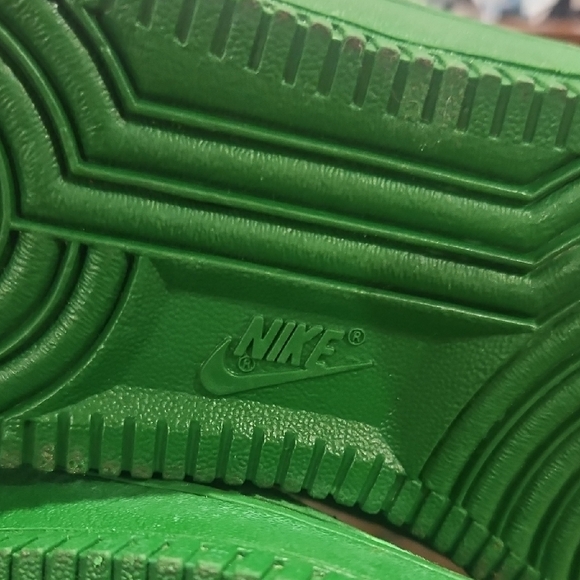 Nike Forest Green AF1 Sneakers - Picture 7 of 8